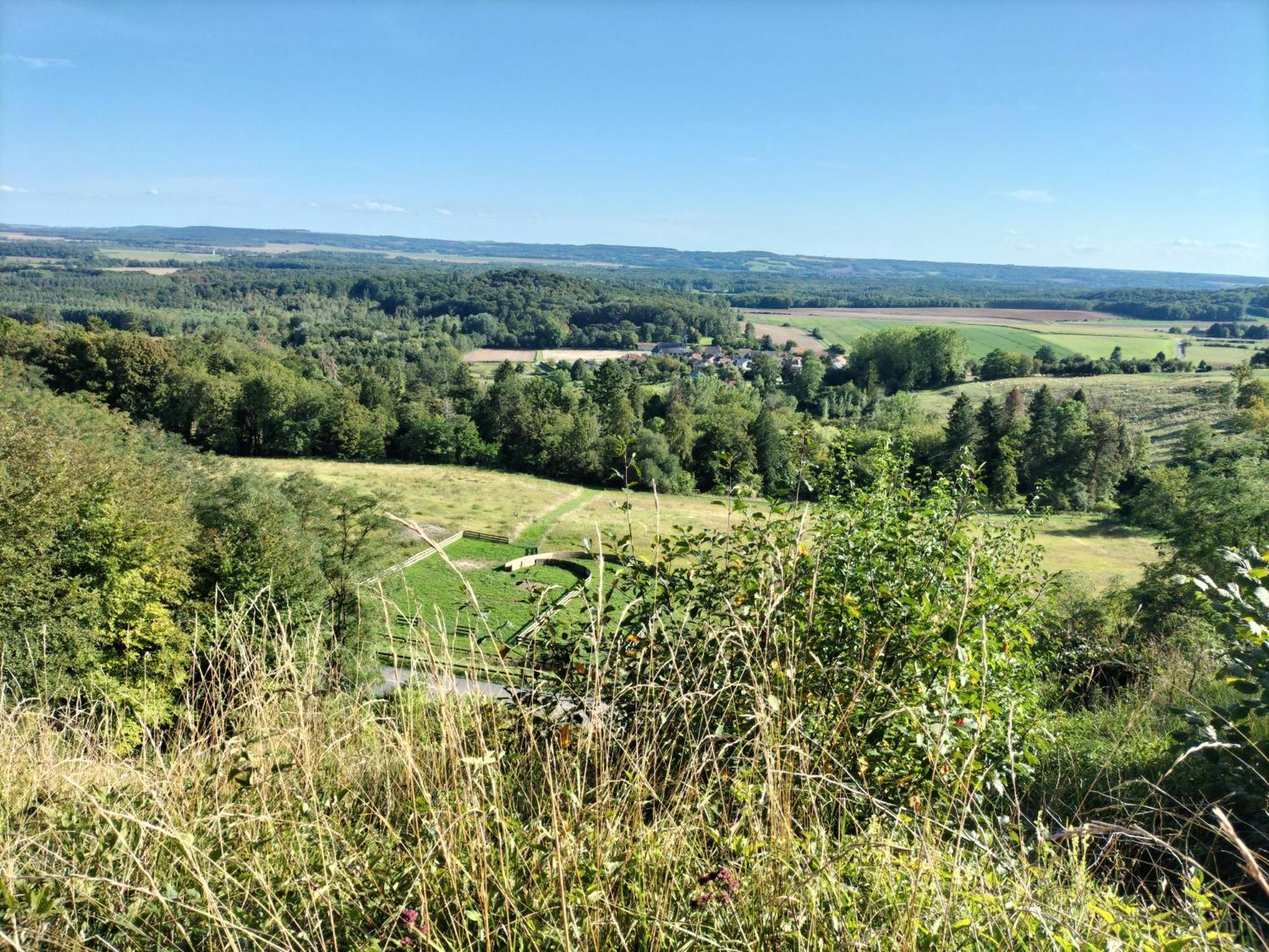 Pontavert Etape Au Chemin Des Dames - Chambre Et Table D'Hotes المظهر الخارجي الصورة